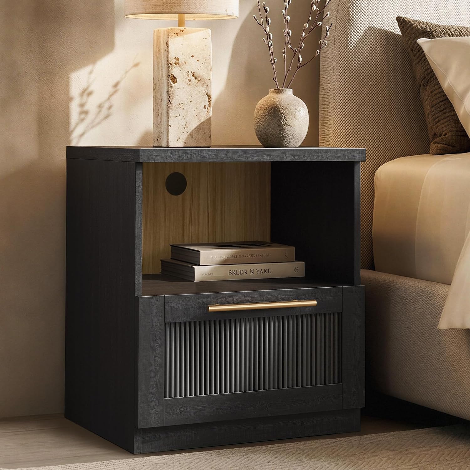 Set of 2 Nightstands